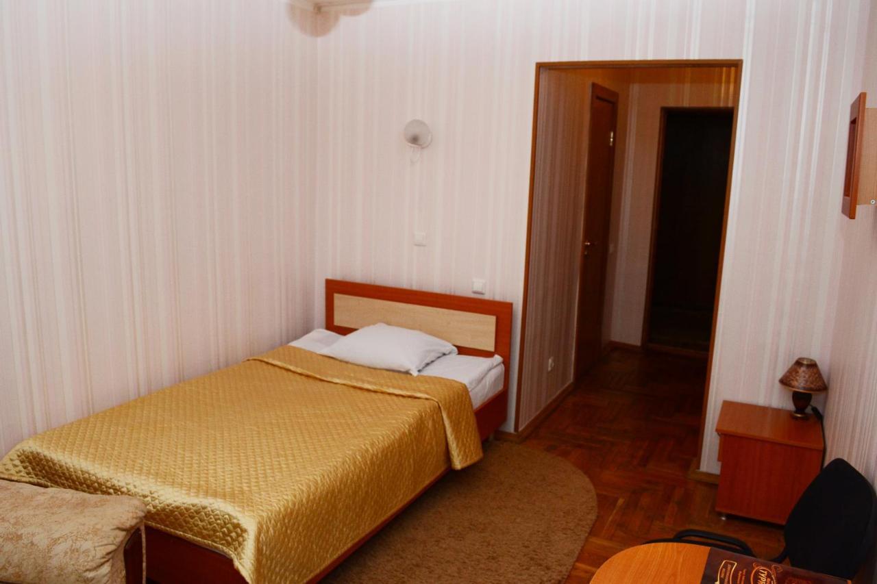 Tourist Hotel Mahiljow Eksteriør billede