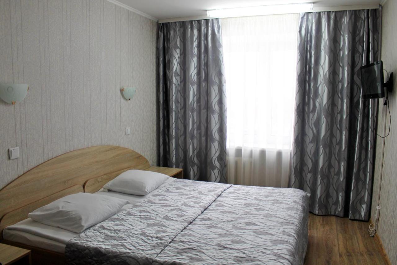 Tourist Hotel Mahiljow Eksteriør billede